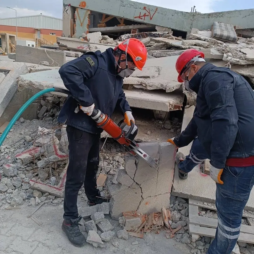 BayraklÄ± Belediyesi Arama Kurtarma Ekipleri AFAD EÄitimini TamamladÄ± (5)-1770388056298.webp